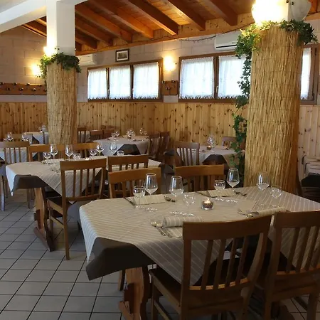 Al Luogo Del Giulio 마니아고