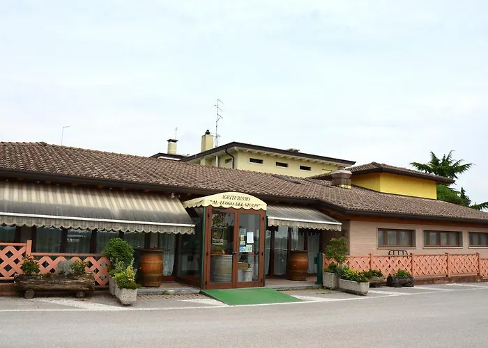 Al Luogo Del Giulio Maniago